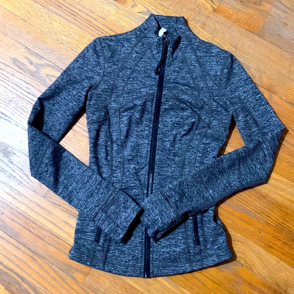 LULULEMON DEFINE JACKET color: gray size: 4